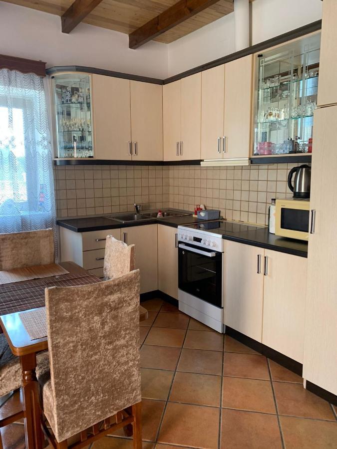 Nomad House-Entire House At Your Disposal,4 Guests Berat Exterior foto