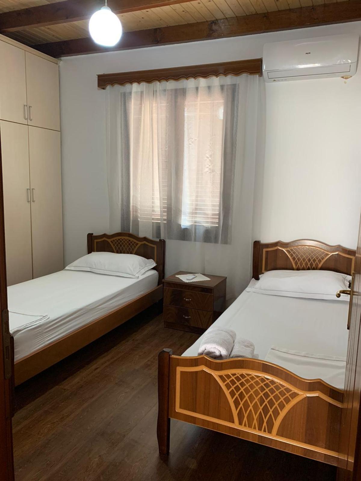 Nomad House-Entire House At Your Disposal,4 Guests Berat Exterior foto